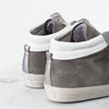 High Top Sneaker