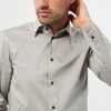 Moun Button Up